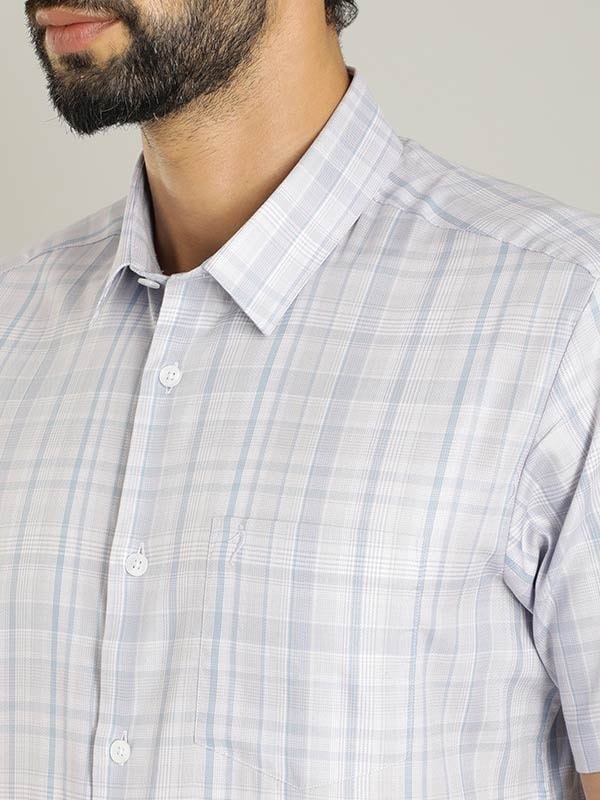 Indian Terrain Men's Slim Fit Half Sleeve Checkered Purple Shirt